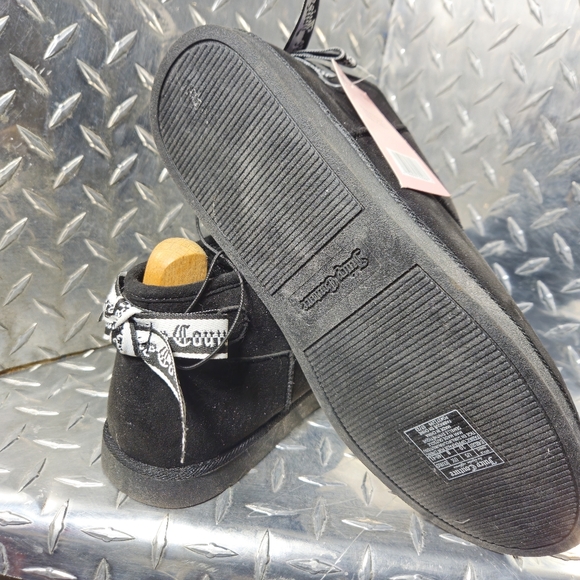 Juicy Couture booties - Picture 3 of 5